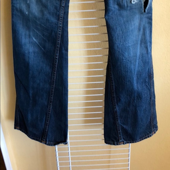 Preowned True Religion - Picture 2 of 7